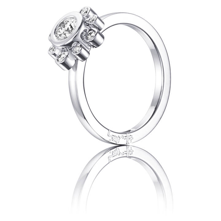 Sweet Hearts Crown 0.30 ct diamant Ring Hvitt gull i gruppen Ringer / Ringer i hvitt gull hos SCANDINAVIAN JEWELRY DESIGN (13-102-01161)