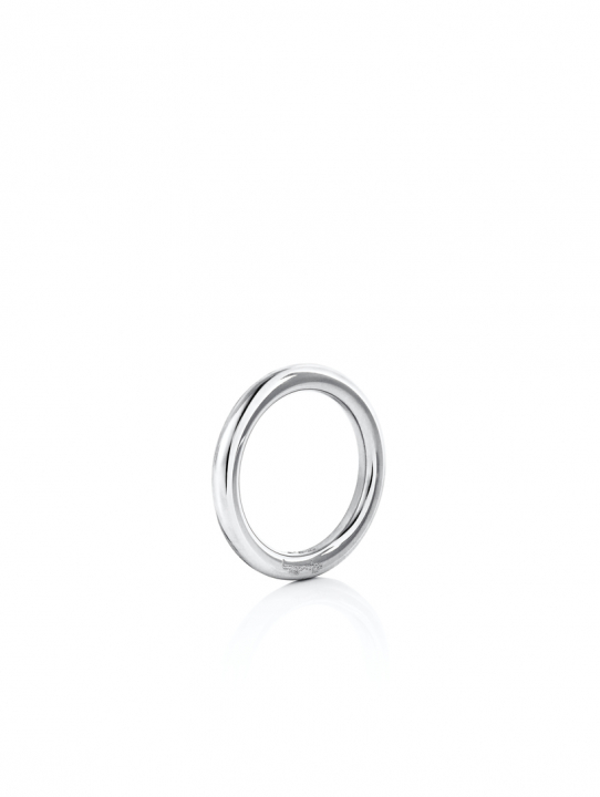 One Love Thin Ring Hvitt gull i gruppen Ringer / Ringer i hvitt gull hos SCANDINAVIAN JEWELRY DESIGN (13-102-01993)