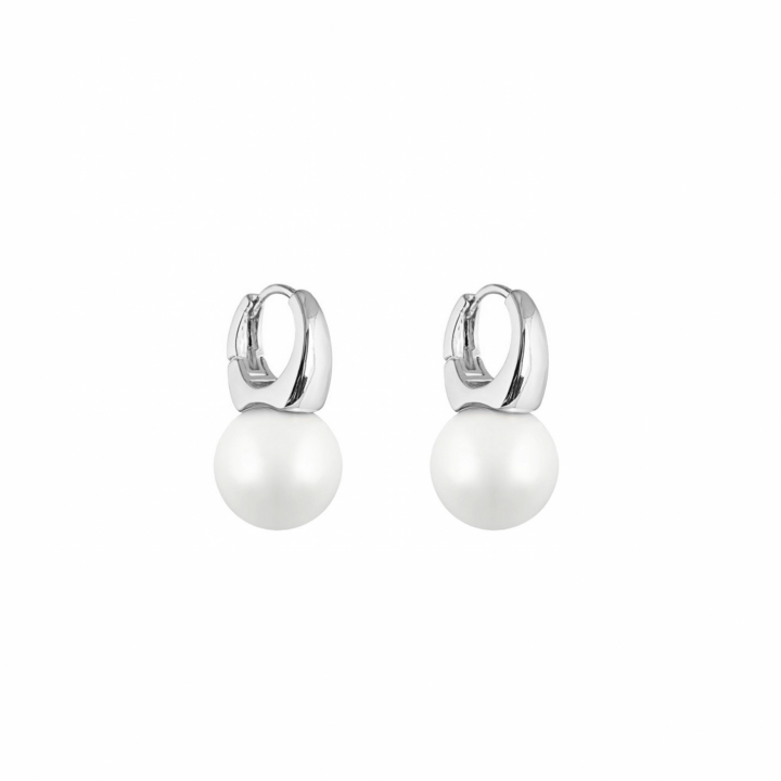Jackie short Earrings Silver i gruppen Øredobber / Perleøredobber hos SCANDINAVIAN JEWELRY DESIGN (1404-6600-010)