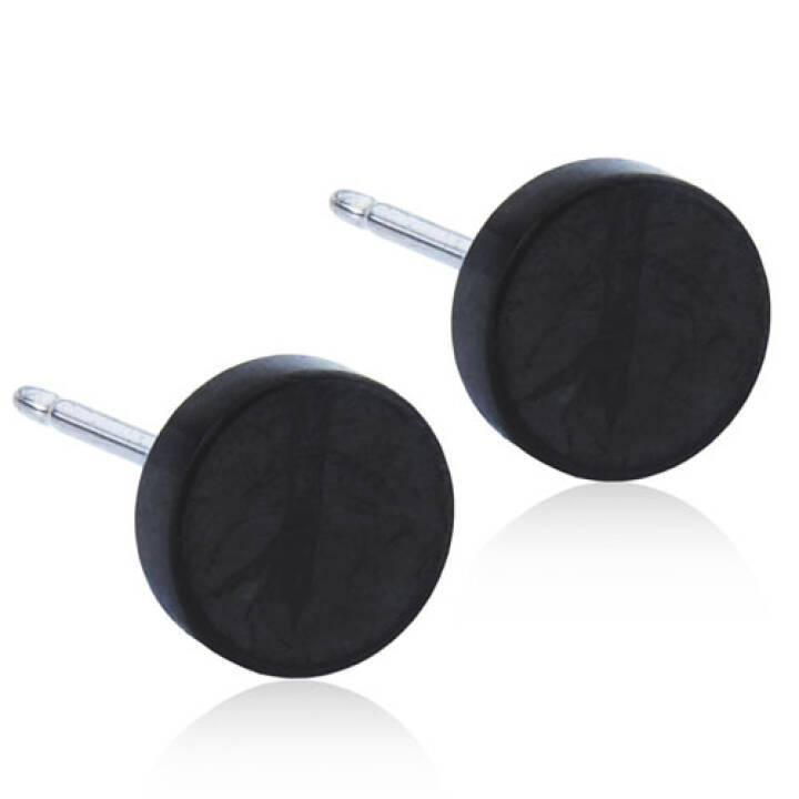 Black Titanium Puck 8 mm  i gruppen Øredobber / Sølvøredobber hos SCANDINAVIAN JEWELRY DESIGN (15-1577-00)
