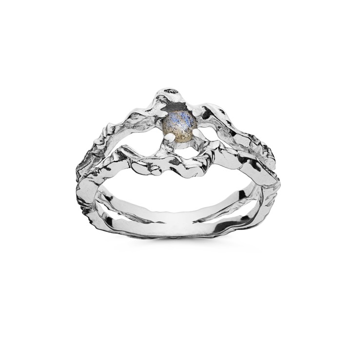 Shelly ring (Sølv) i gruppen Ringer / Sølvringer hos SCANDINAVIAN JEWELRY DESIGN (4738c)