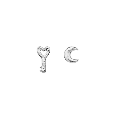 Menaali Earrings silver i gruppen Øredobber / Sølvøredobber hos SCANDINAVIAN JEWELRY DESIGN (9946C)