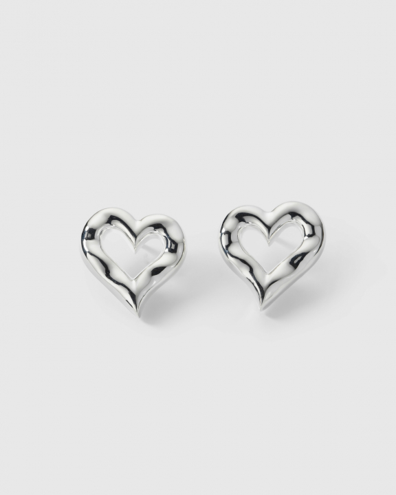 Puff Heart Earrings Silver i gruppen Øredobber / Sølvøredobber hos SCANDINAVIAN JEWELRY DESIGN (ES1299)