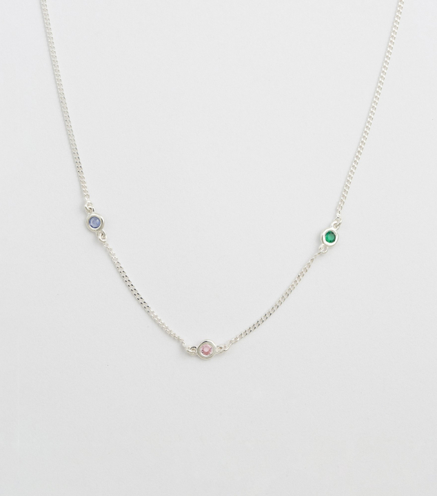 Treasure Shimmer Necklace Silver Multi i gruppen Halskjede / Sølvkjede hos SCANDINAVIAN JEWELRY DESIGN (NS1355MU)
