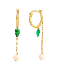 Remi Earrings Gold i gruppen Øredobber / Gulløredobber hos SCANDINAVIAN JEWELRY DESIGN (S08550G)