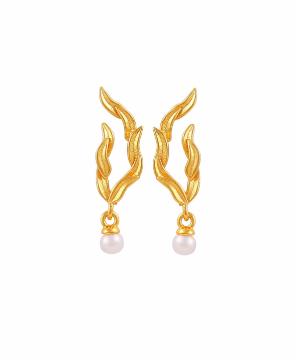 Marigold leaf Earrings Gold i gruppen Øredobber / Perleøredobber hos SCANDINAVIAN JEWELRY DESIGN (S08656G)