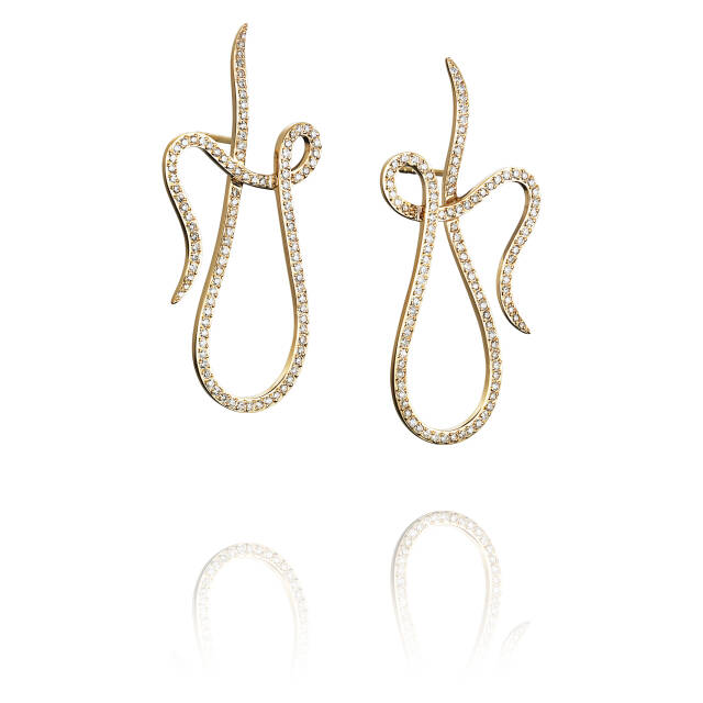 Shape Of A Dream & Stars Øreringer Gull