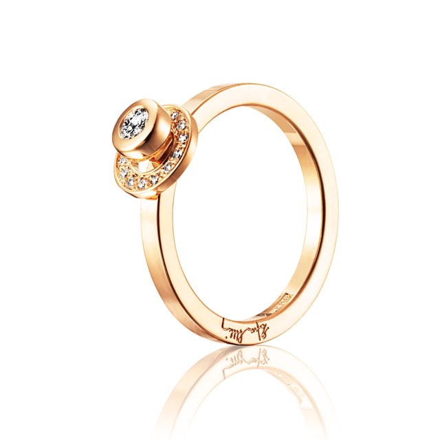 AVO Wedding Ring Gull