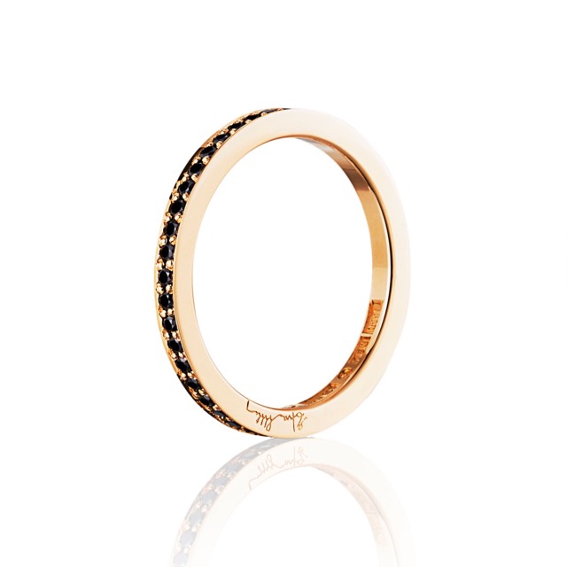 Stars & Signature In Black Thin Ring Gull
