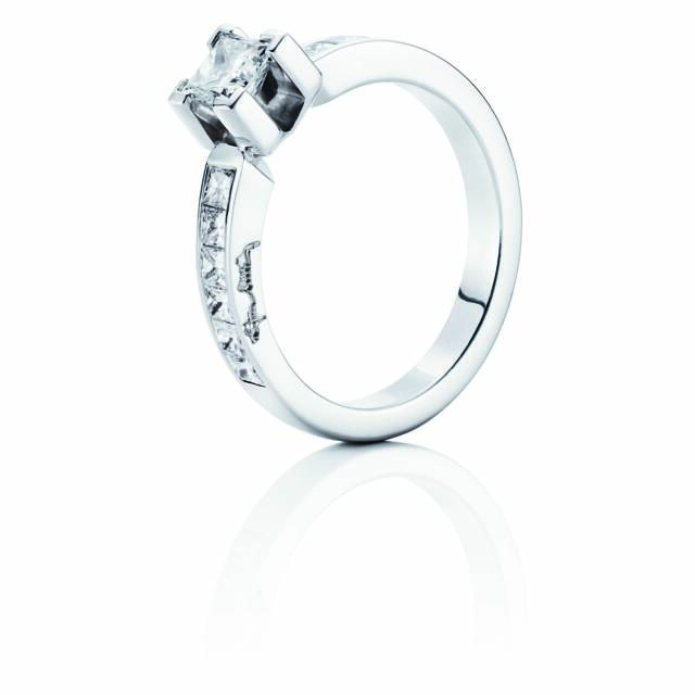 Rock Star Ring Hvitt gull