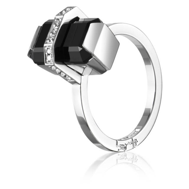 Little Bend Over - Onyx Ring Hvitt gull