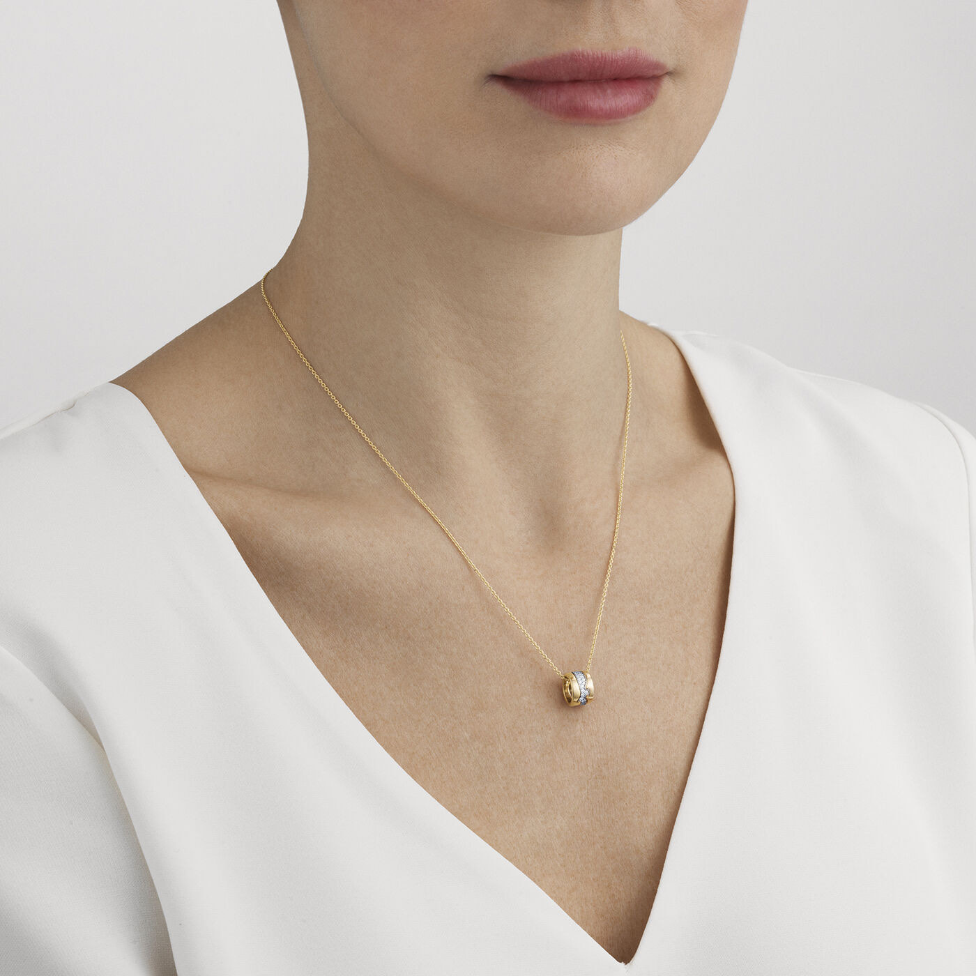 FUSION Anheng Gull Hvitt gull Roségull CENTRE PAVÉ 0.19 ct