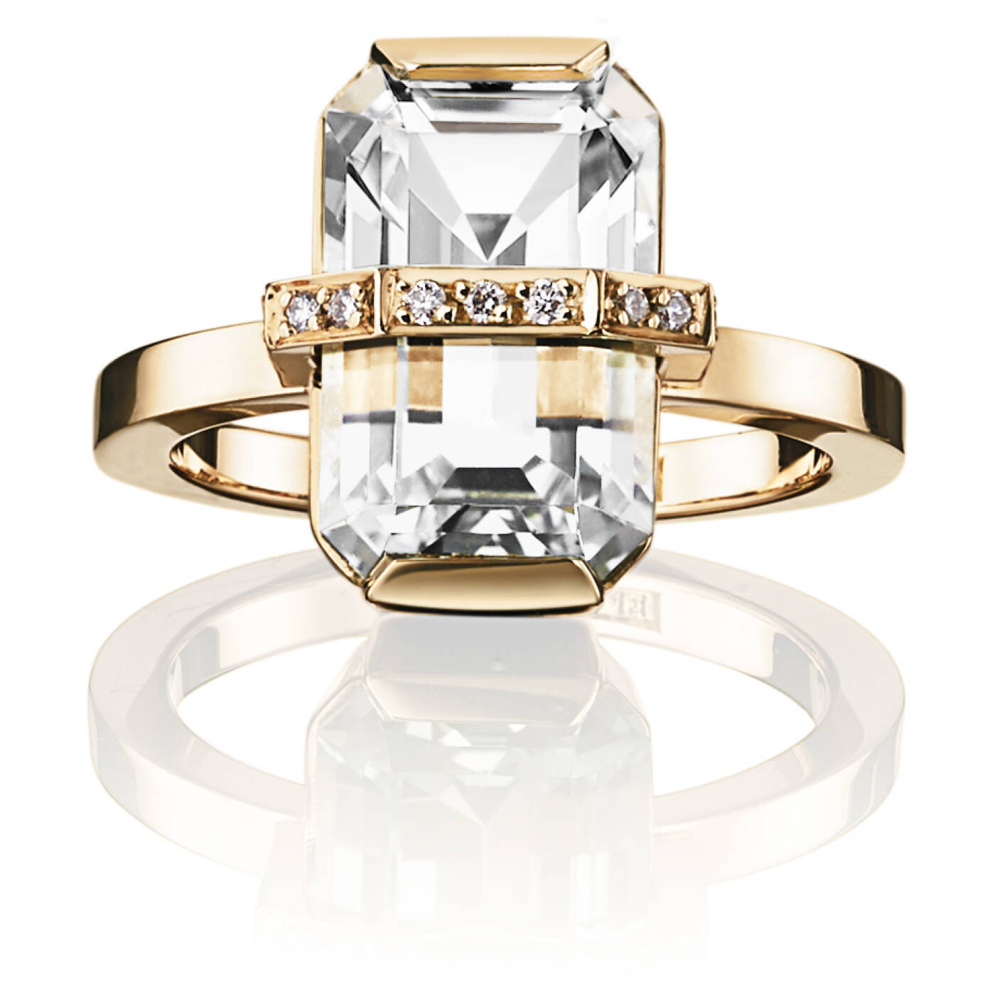 Little Bend Over - Crystal Quartz Ring Gull