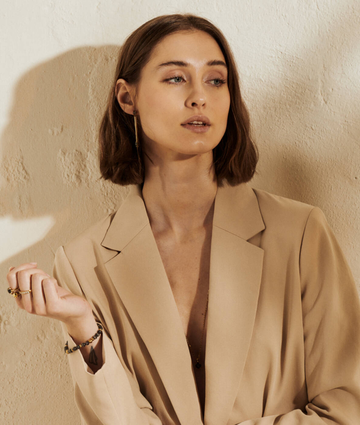 VICTORIA Long Øredobber Stål/Gray