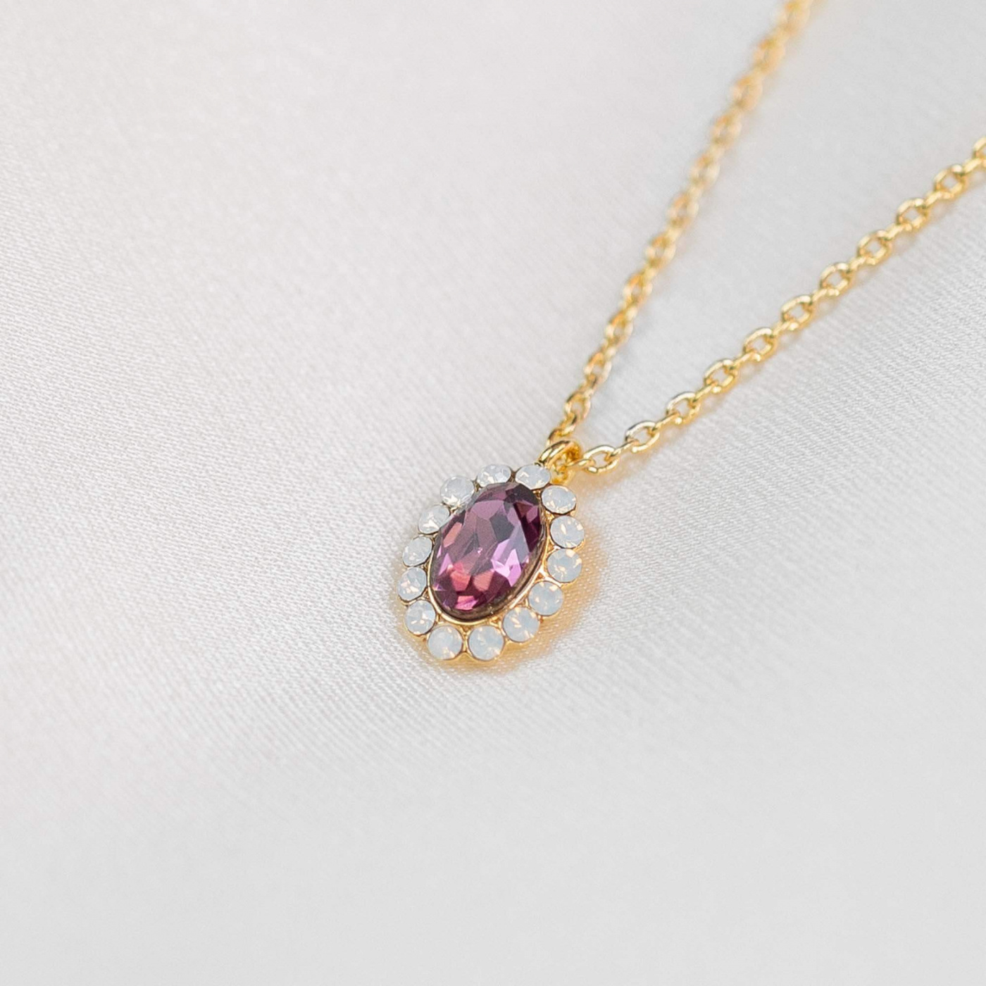 Petite Moon Halskjede - Iris