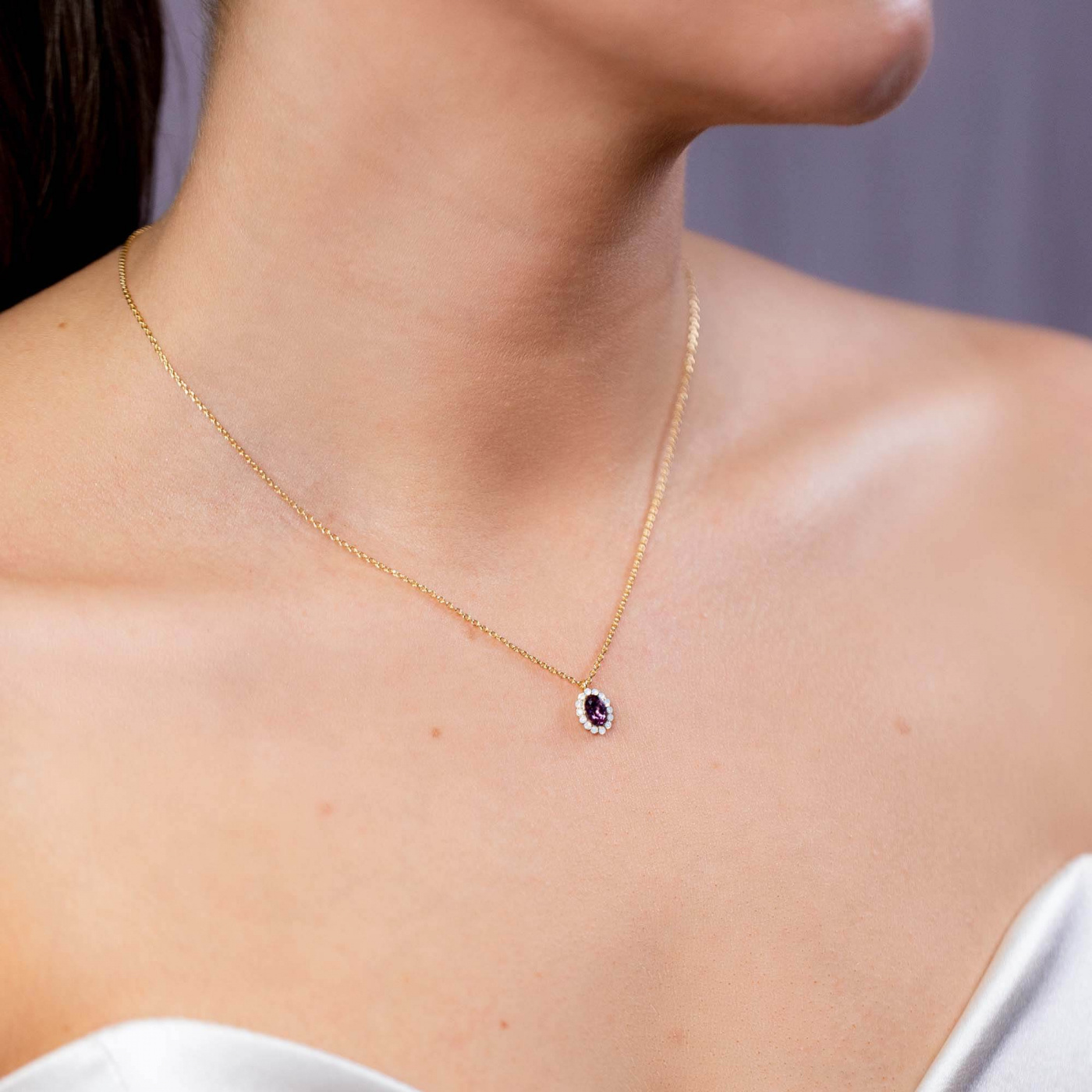 Petite Moon Halskjede - Iris