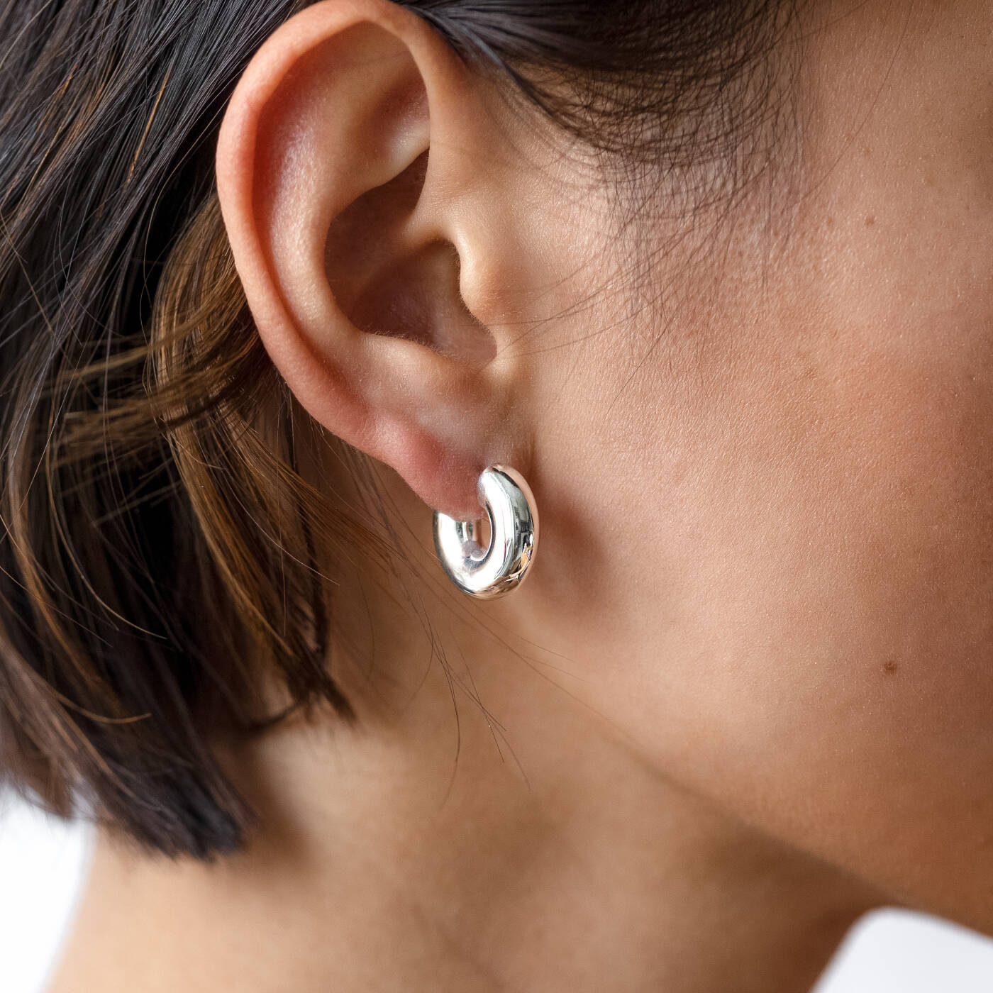 Bolded Little Sis Hoops Sølv